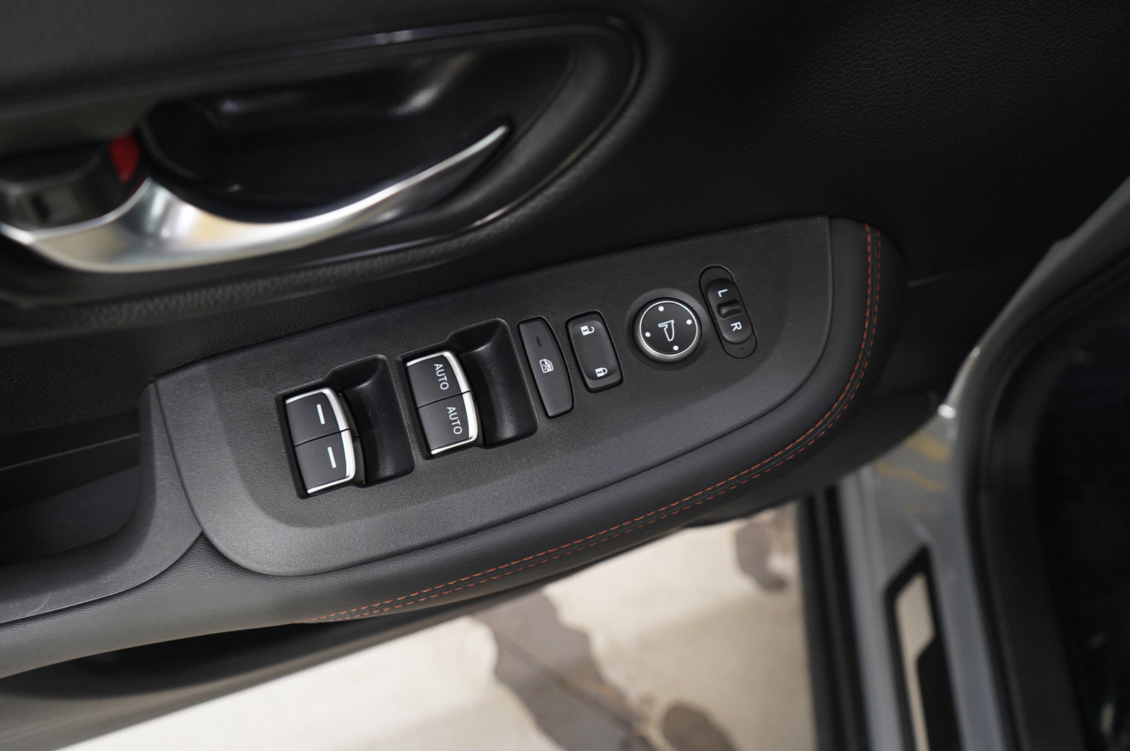 Used 2024 Honda HR-V Sport image 21