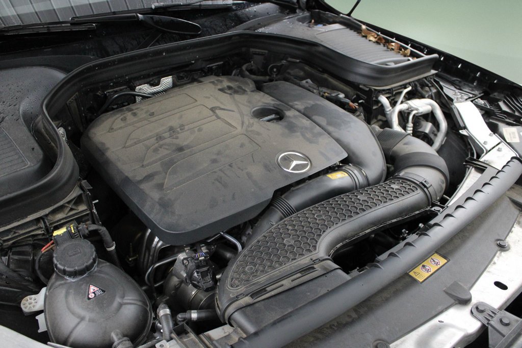 Used 2021 Mercedes-Benz GLC 300 image 41