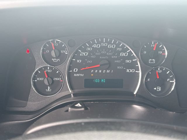 Used 2024 Chevrolet Express 2500 w/ Driver Convenience Package RWD image 9