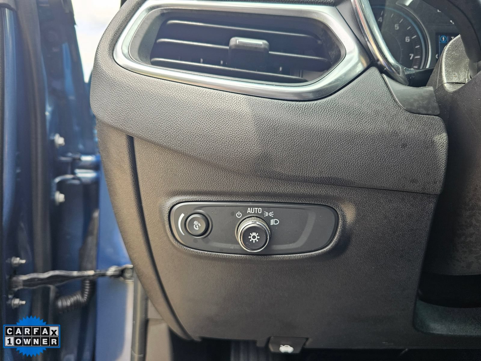 Used 2024 Chevrolet Equinox LT AWD/4WD image 15