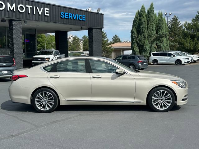 Used 2015 Hyundai Genesis 3.8 w/ Option Group 02 AWD/4WD image 2