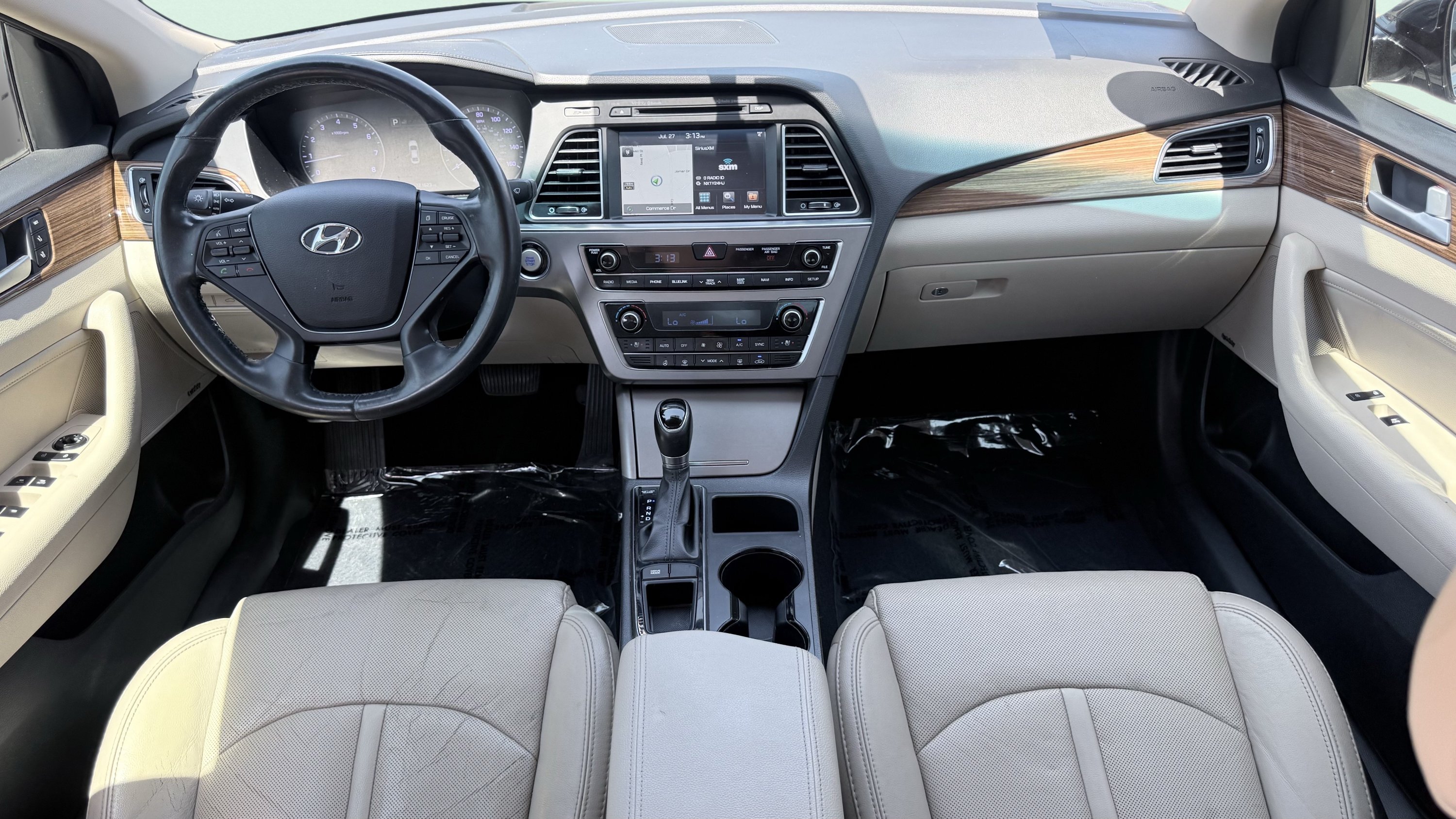 Used 2015 Hyundai Sonata Limited w/ Option Group 05 FWD image 35