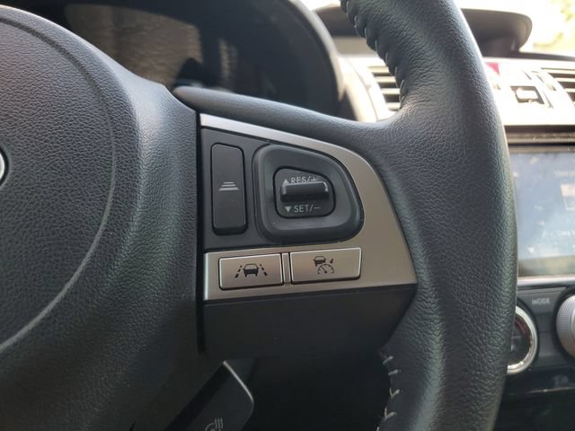 Used 2017 Subaru Forester 2.5i Touring AWD/4WD image 27