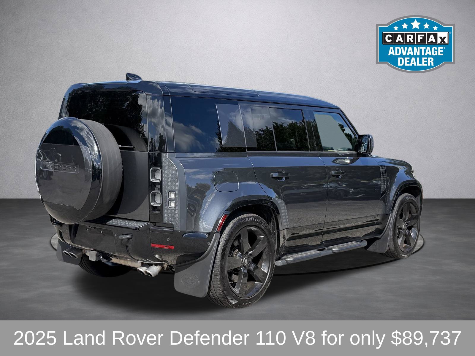 Used 2025 Land Rover Defender 110 V8 AWD/4WD image 3