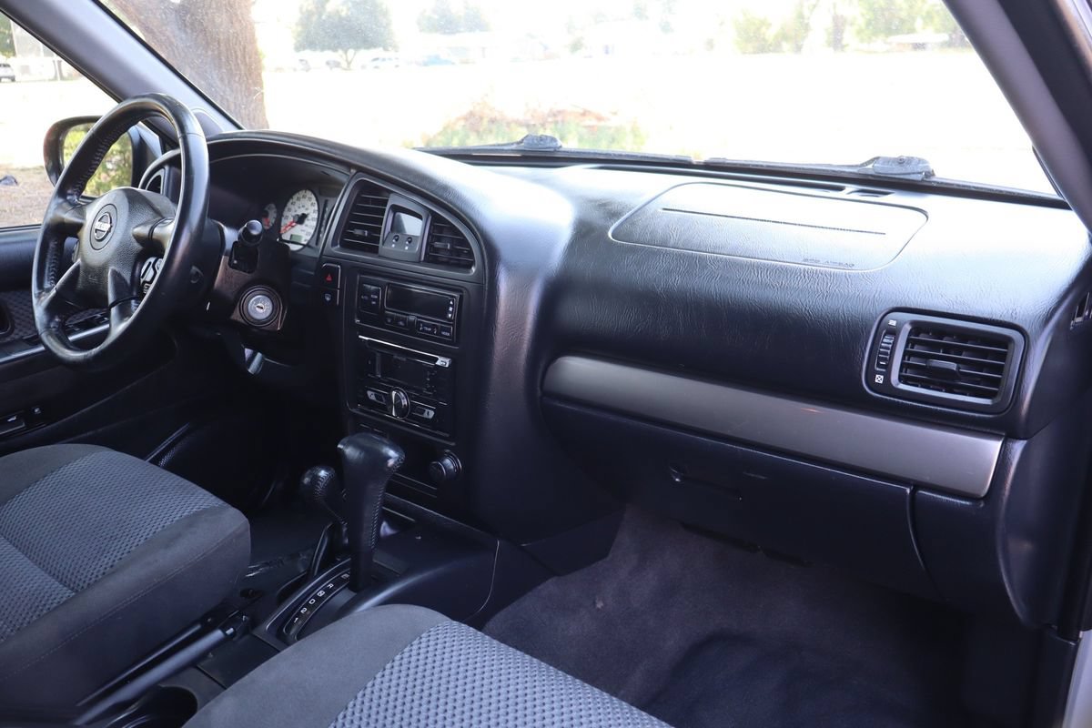 Used 2003 Nissan Pathfinder SE w/ SE Popular Pkg AWD/4WD image 17