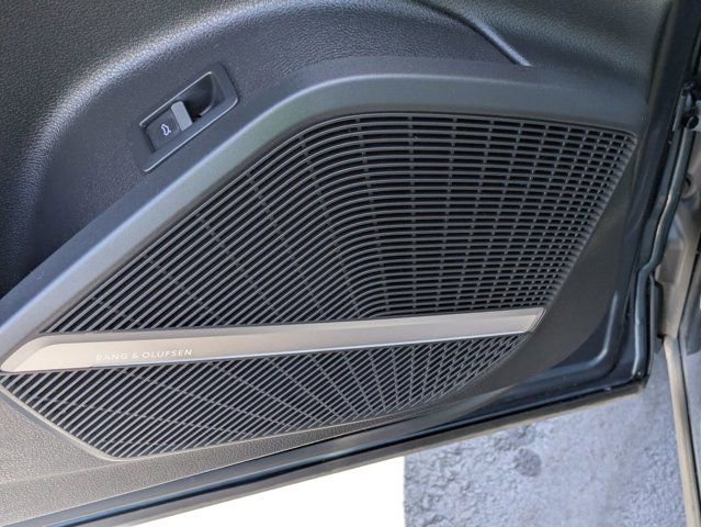 Used 2018 Audi Q5 2.0T Premium Plus image 16