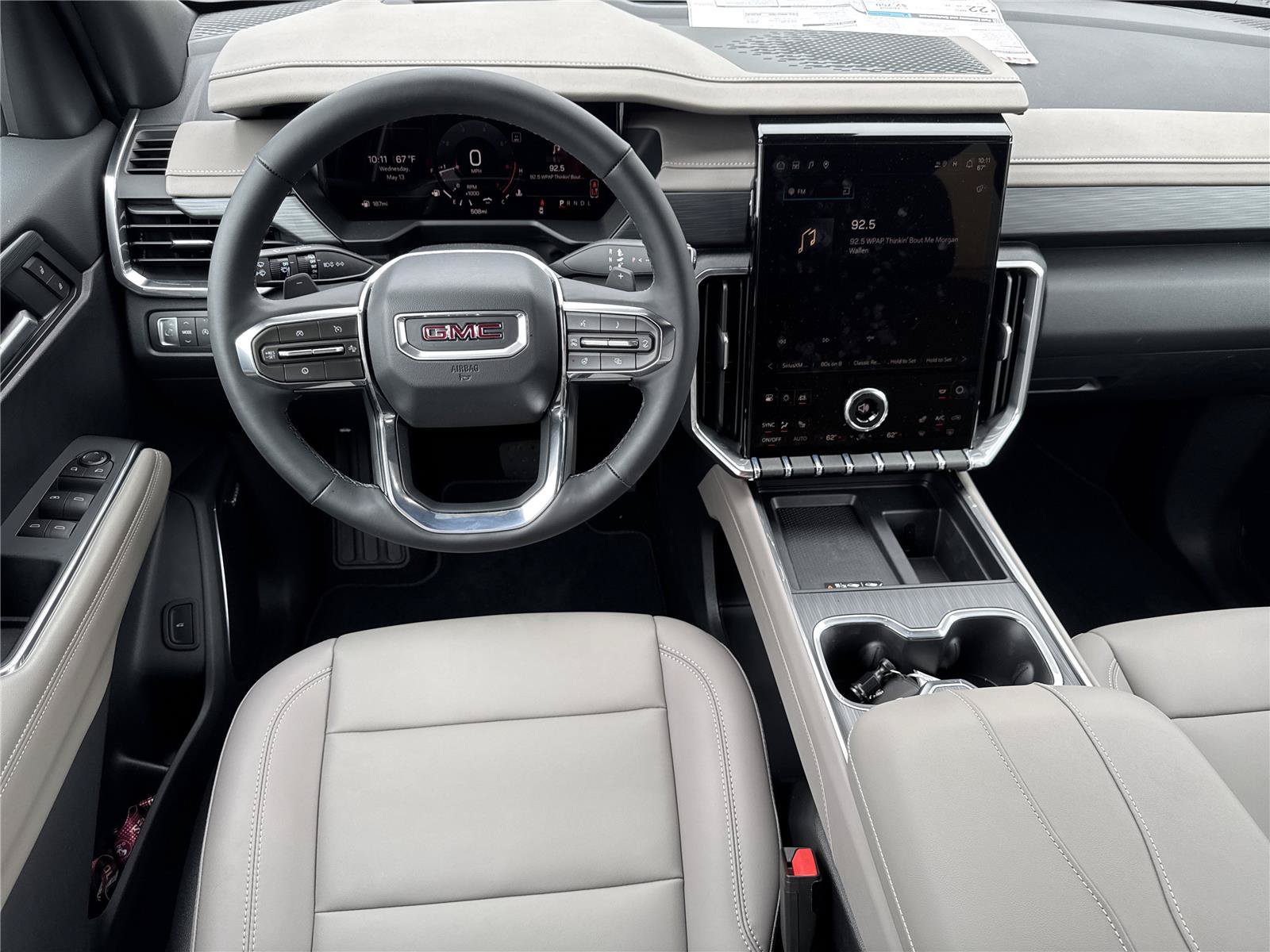 New 2026 GMC Acadia Elevation w/ Elevation Premium Package FWD image 19