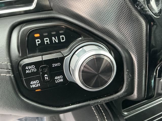 Used 2022 RAM 1500 Limited w/ Body-Colour Bumper Group image 33