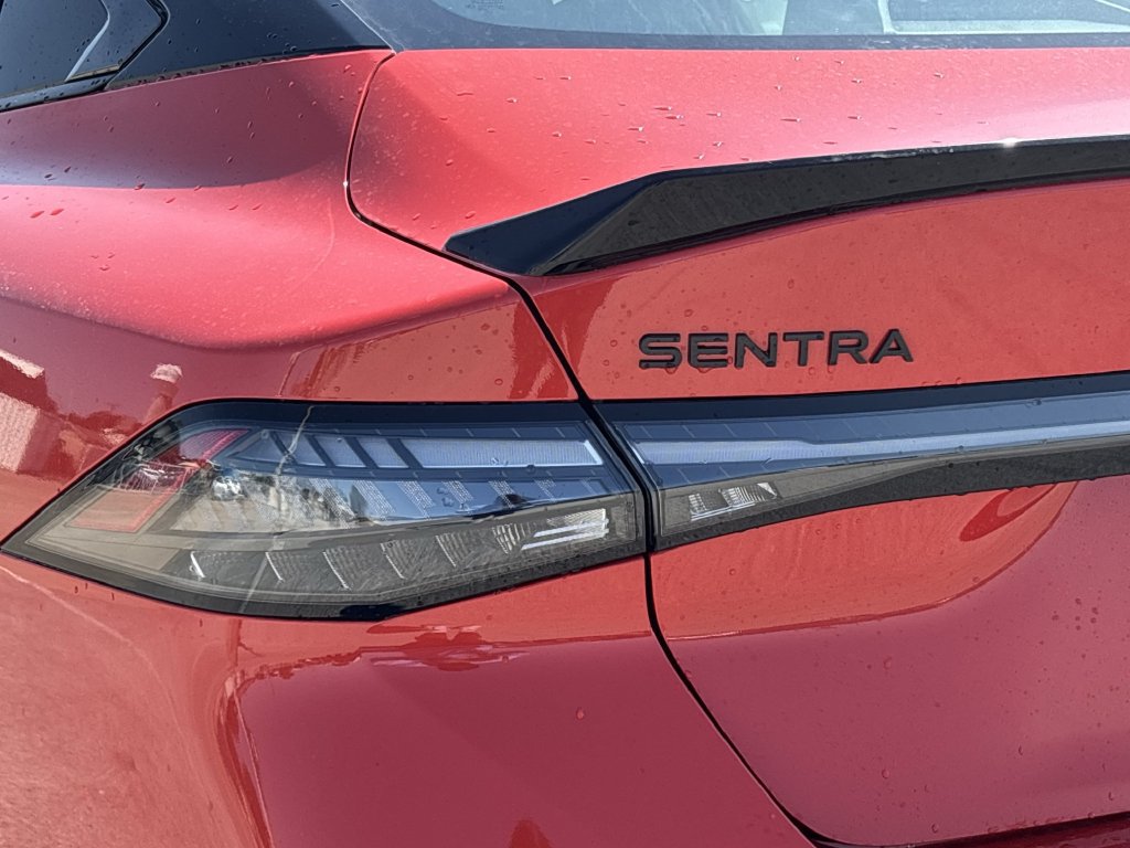 New 2027 Nissan Sentra SR FWD image 6