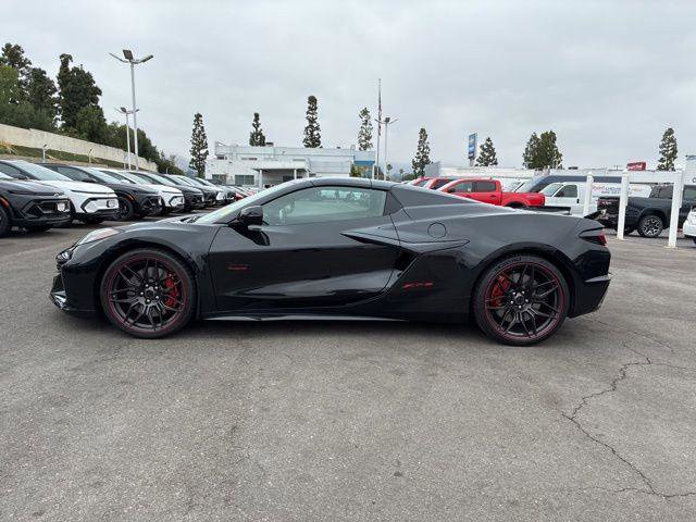 Used 2023 Chevrolet Corvette Z06 RWD image 8
