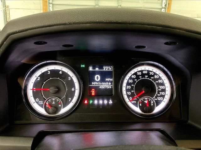 Used 2019 RAM 1500 Express w/ Express Value Package AWD/4WD image 19