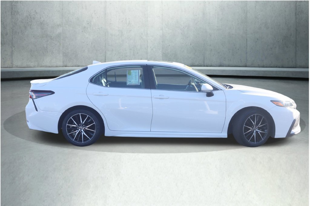 Certified 2023 Toyota Camry SE w/ Cold Weather Package AWD/4WD image 26