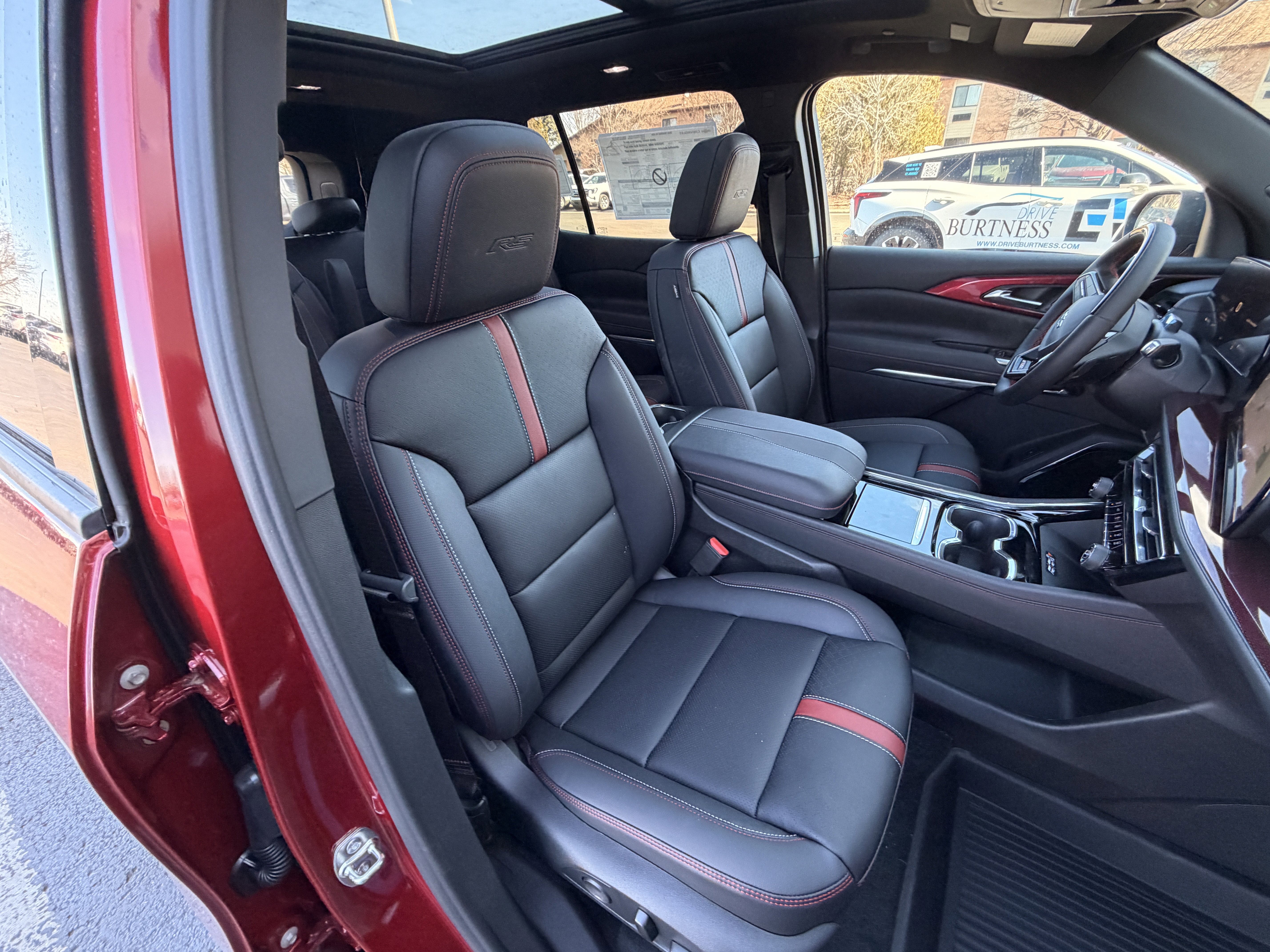 New 2026 Chevrolet Traverse RS w/ LPO, Floor Liner Package image 11