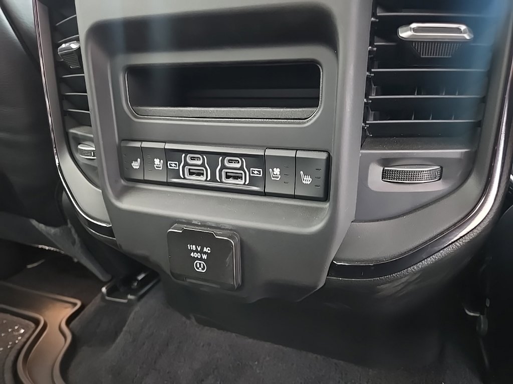 Used 2026 RAM 1500 Limited AWD/4WD image 31