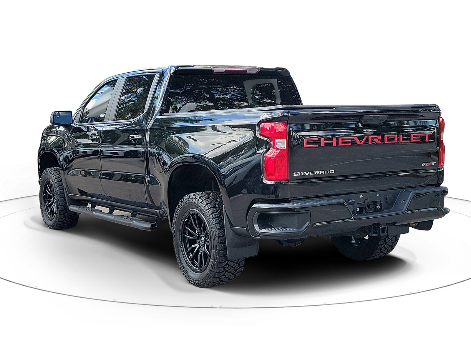 Used 2021 Chevrolet Silverado 1500 RST image 3