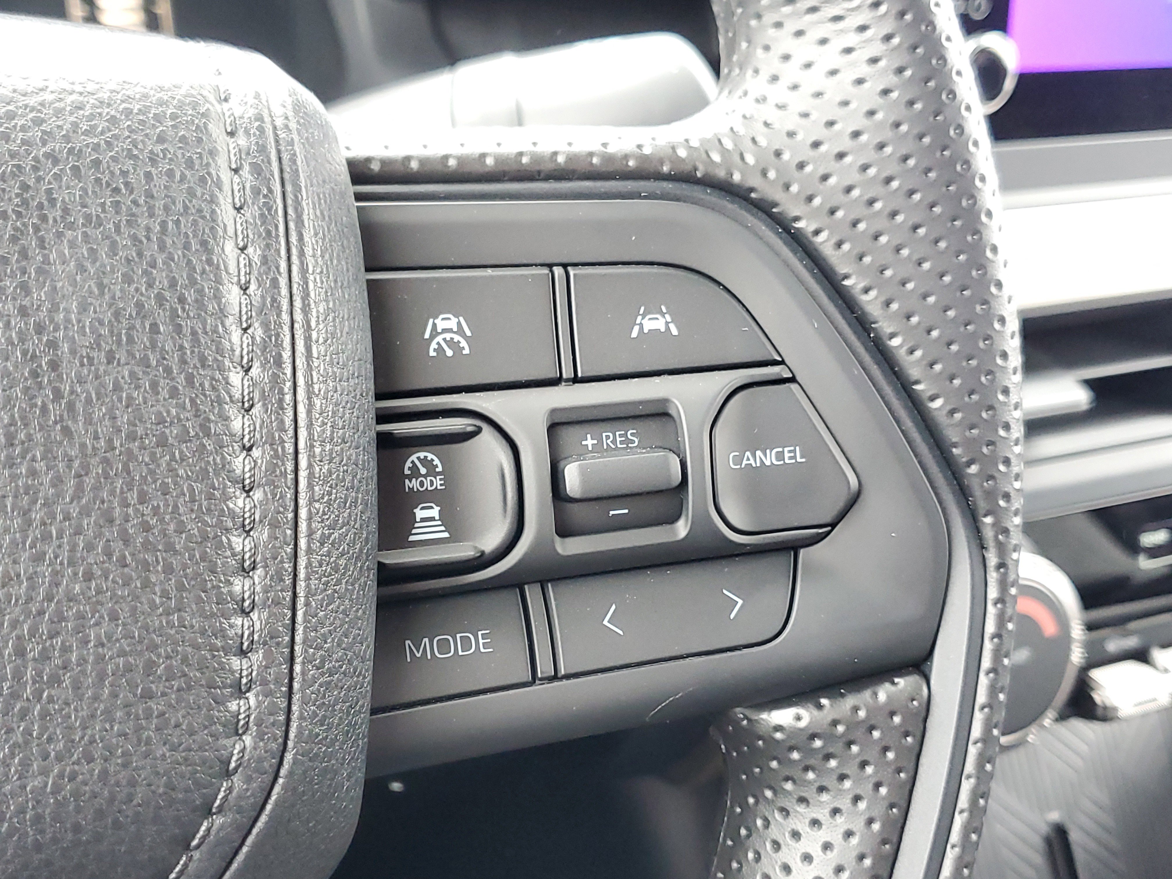 Used 2025 Toyota Tacoma SR5 image 23