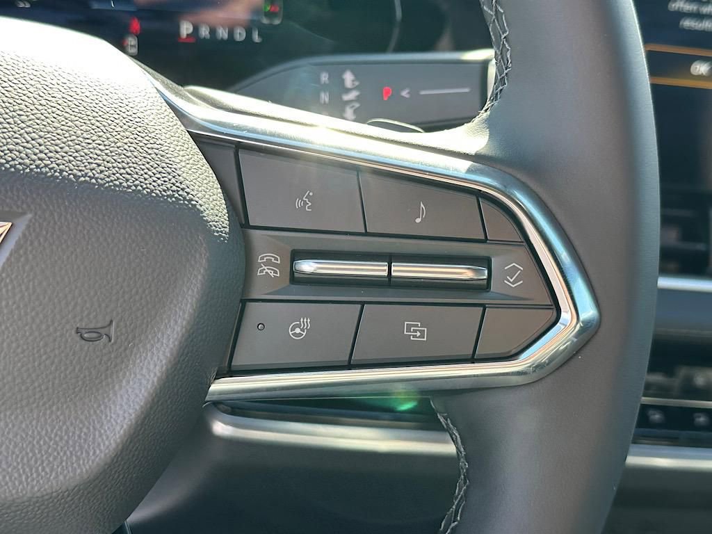 New 2026 Chevrolet Equinox LT w/ Convenience Package II image 23