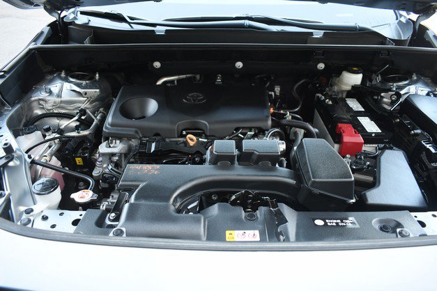 Used 2024 Toyota RAV4 LE AWD/4WD image 29