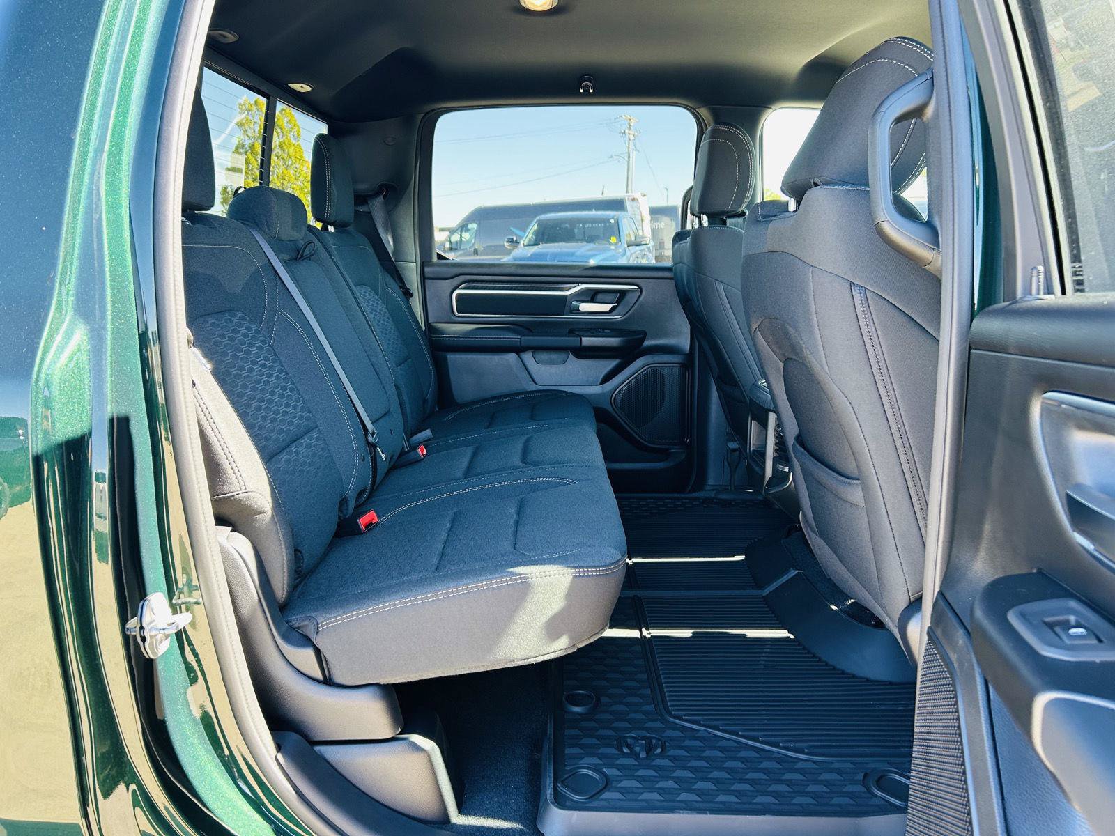 New 2027 RAM 1500 Big Horn AWD/4WD image 30