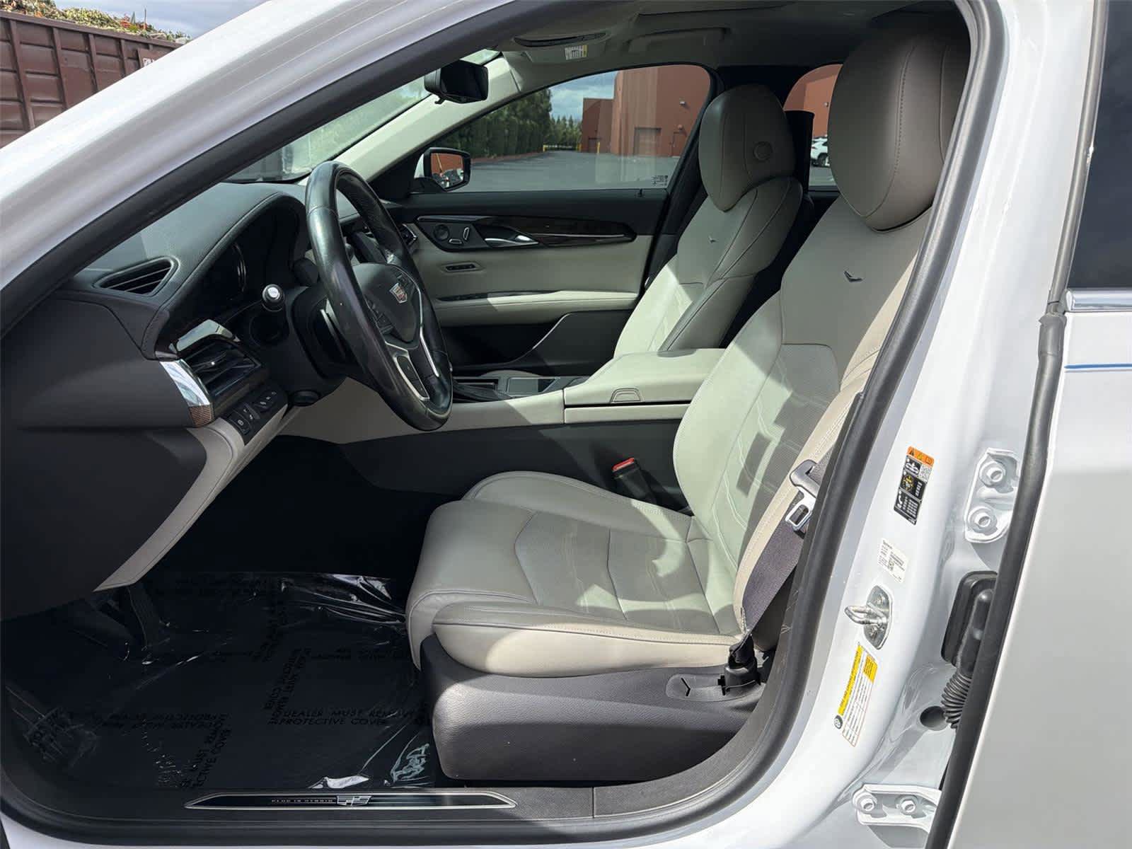 Used 2018 Cadillac CT6 Premium Luxury RWD image 12