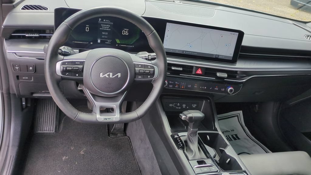 Used 2025 Kia K5 GT-Line w/ GT-Line Premium Package FWD image 17