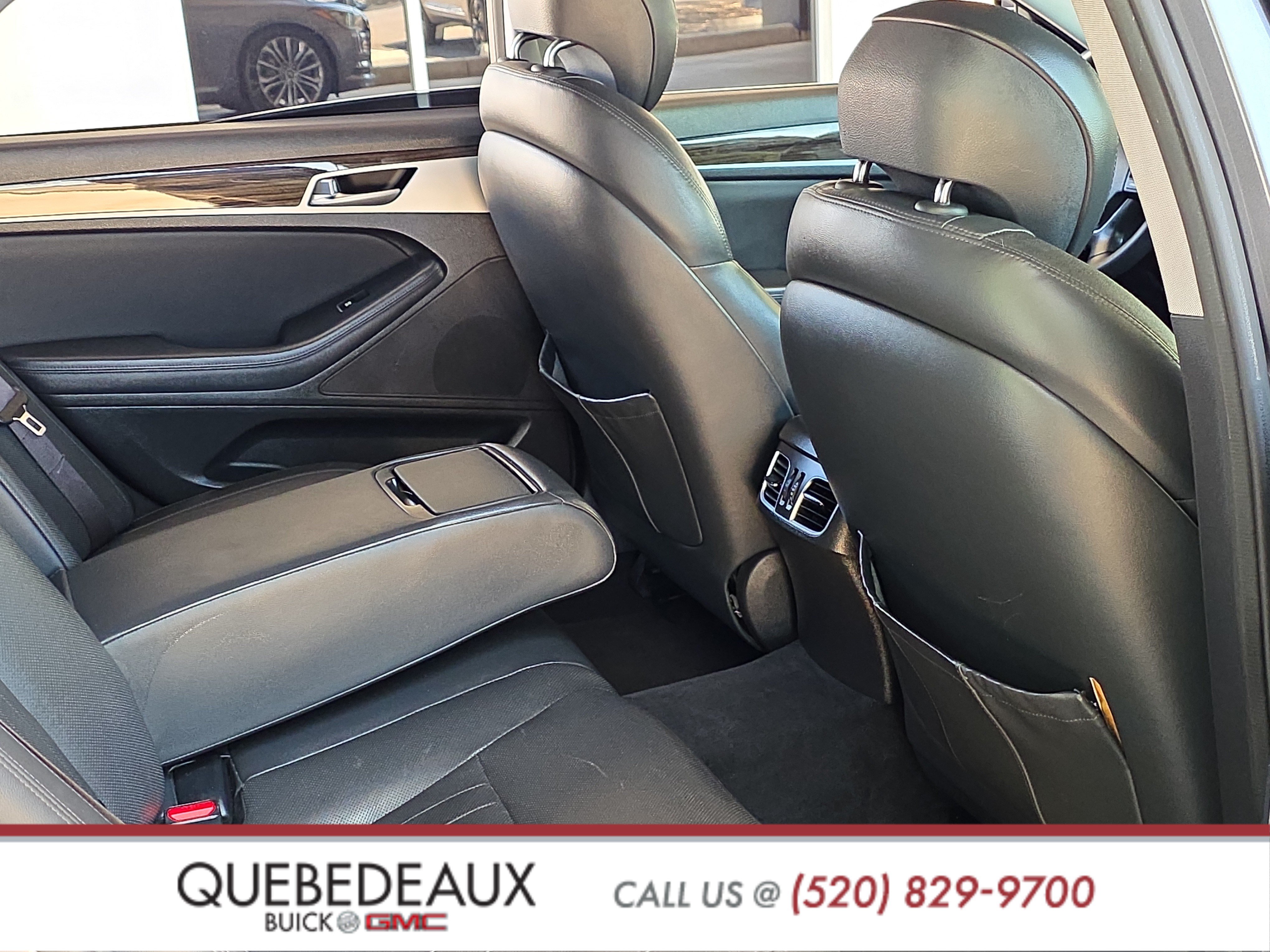 Used 2015 Hyundai Genesis 3.8 RWD image 26