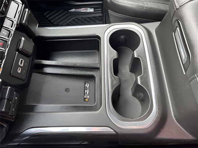 Used 2020 Chevrolet Silverado 2500 LTZ w/ LTZ Premium Package image 23