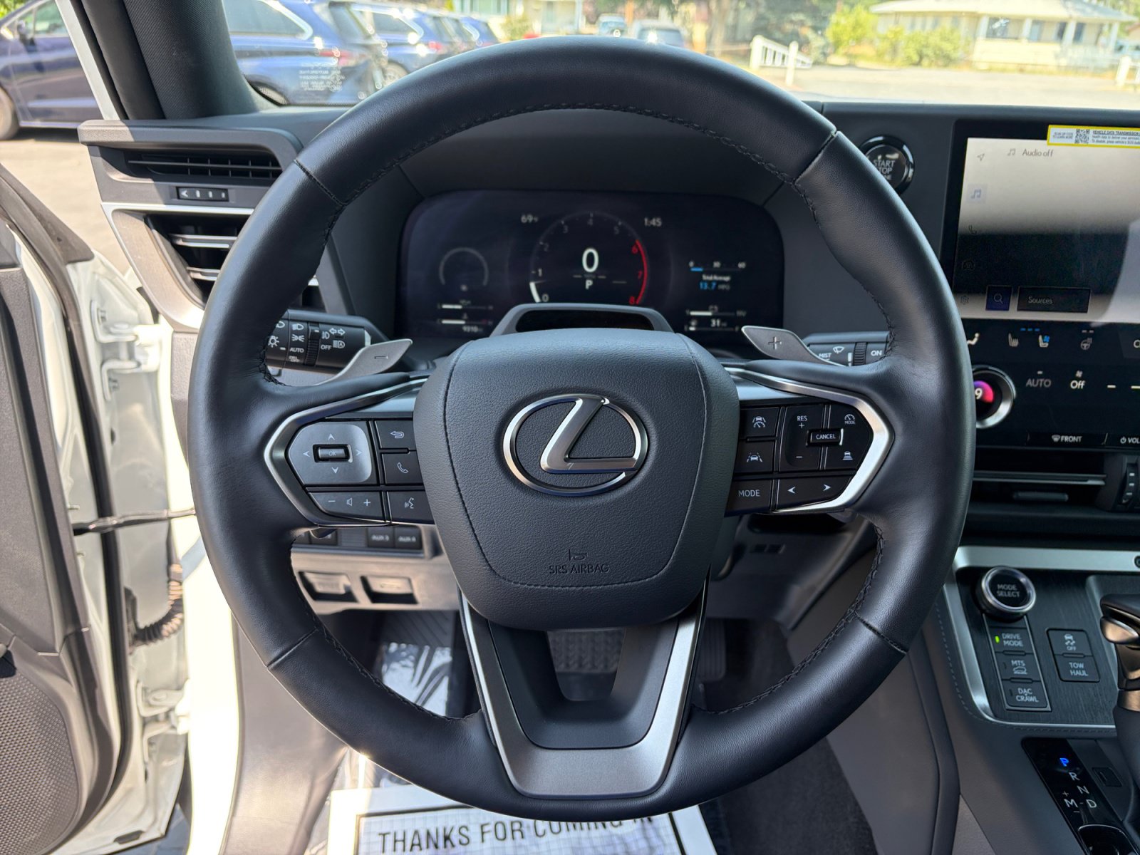 Used 2025 Lexus GX 550 w/ Accessory Package (CT) AWD/4WD image 12