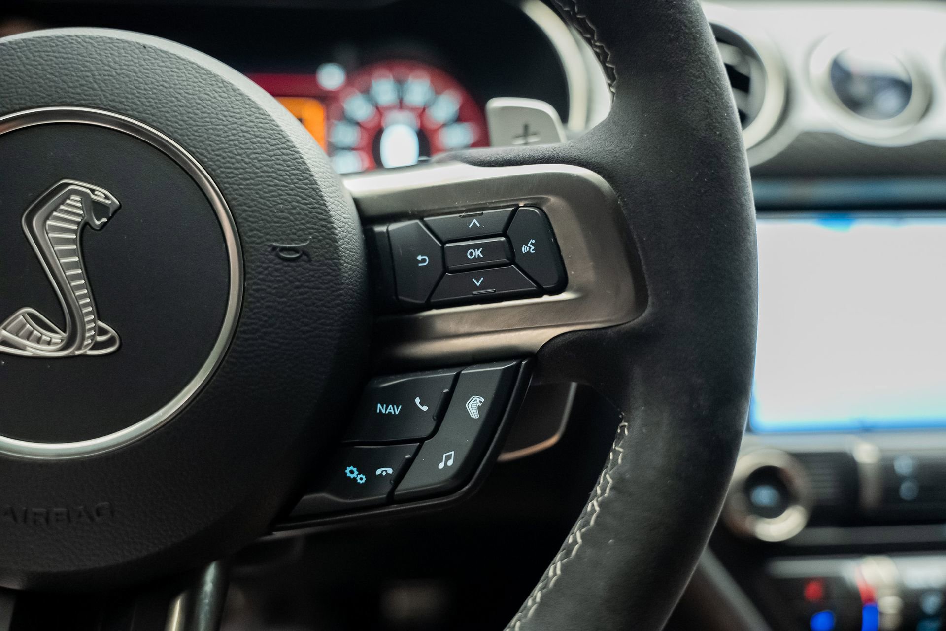 Used 2020 Ford Mustang Shelby GT500 w/ Technology Package image 48