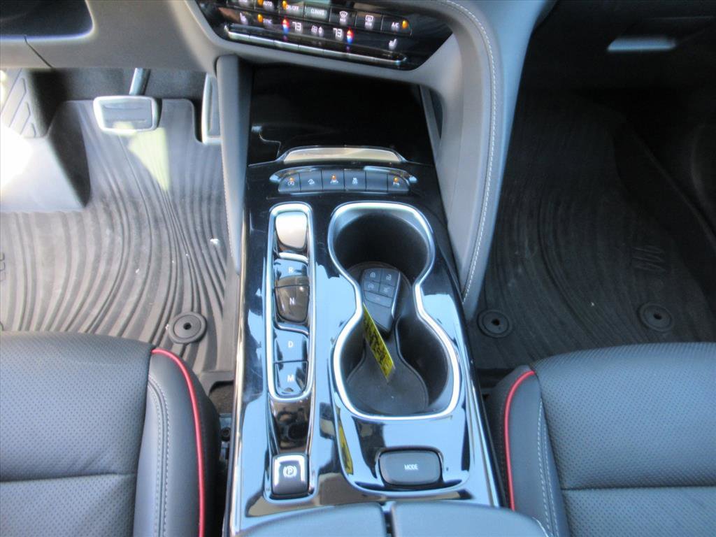 Used 2023 Buick Envision Essence w/ Sport Touring Package image 21