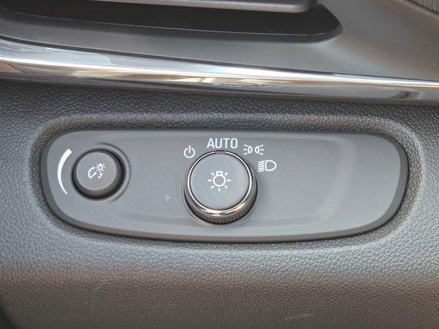 New 2026 Buick Envista Preferred w/ Convenience I Package FWD image 10