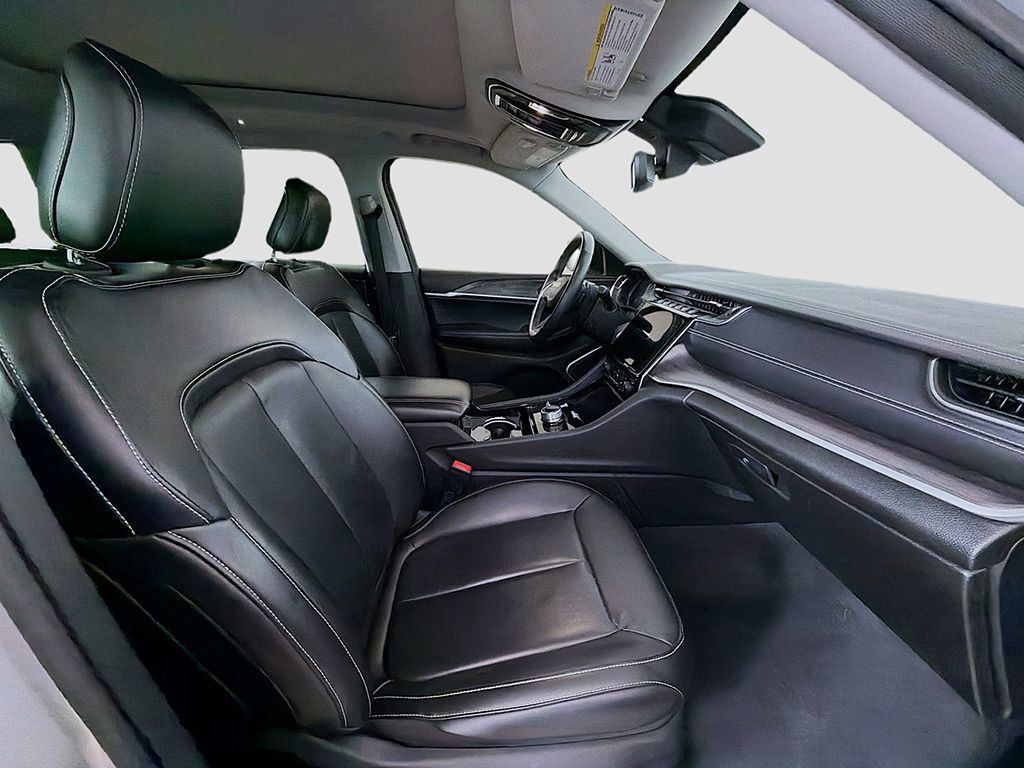 Used 2021 Jeep Grand Cherokee L Limited image 26