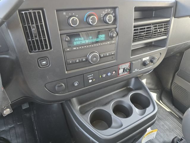 New 2026 Chevrolet Express 3500 w/ Power Convenience Package RWD image 15