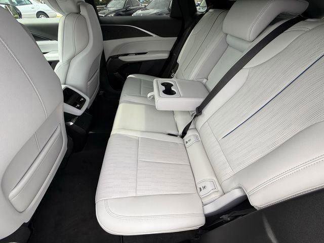 New 2025 Cadillac Lyriq Luxury image 35