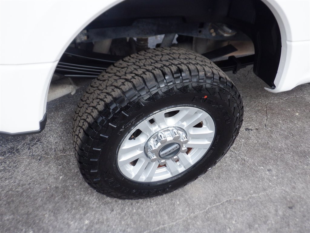Used 2019 Ford F350 XLT image 8