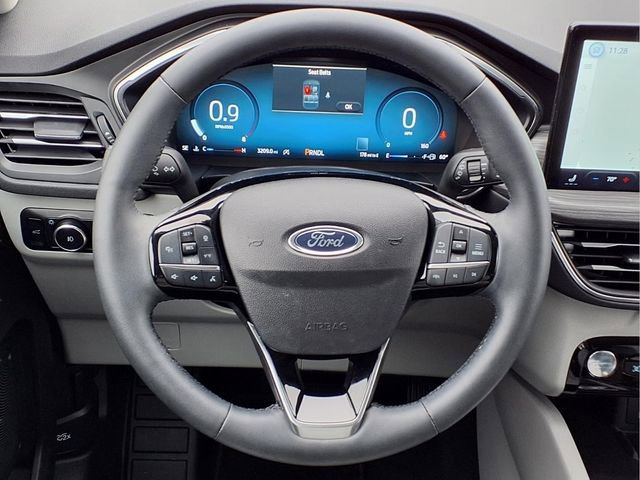 Used 2024 Ford Escape Platinum AWD/4WD image 28