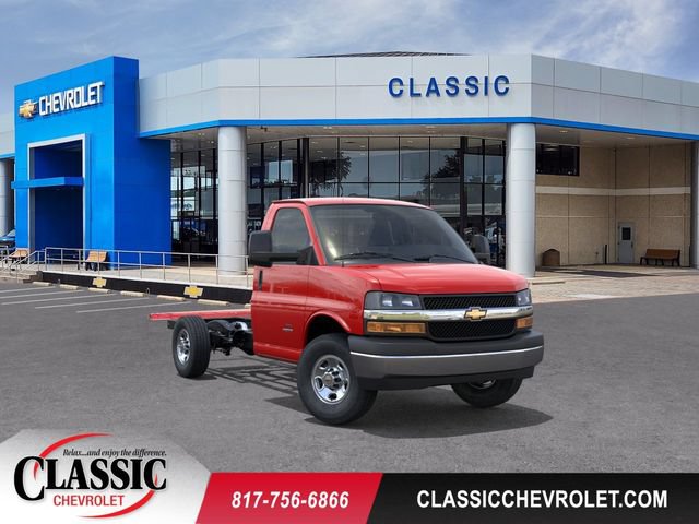 New 2026 Chevrolet Express 3500 RWD image 1