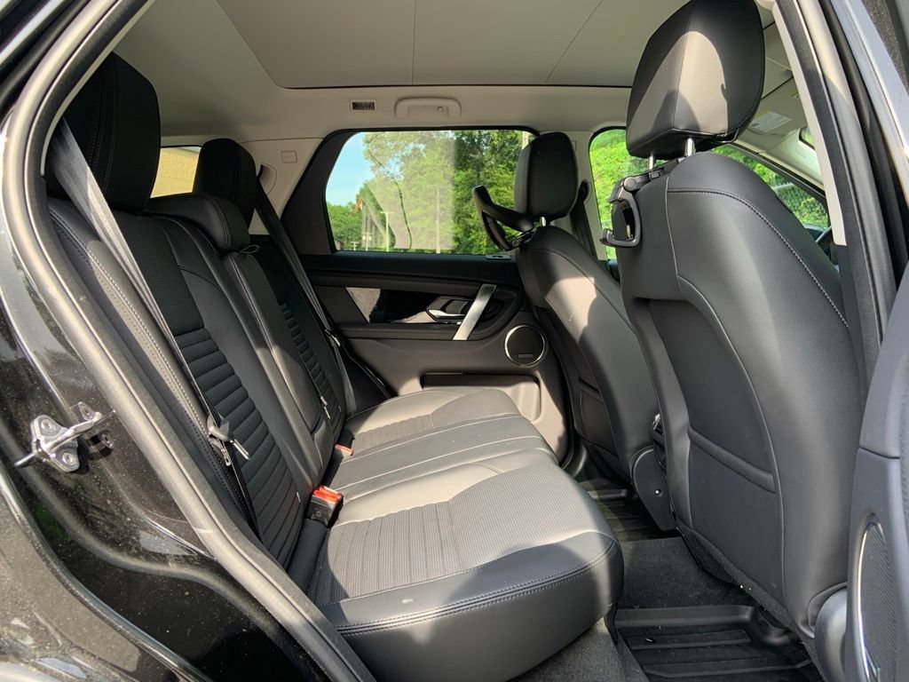 Certified 2024 Land Rover Discovery Sport S AWD/4WD image 17