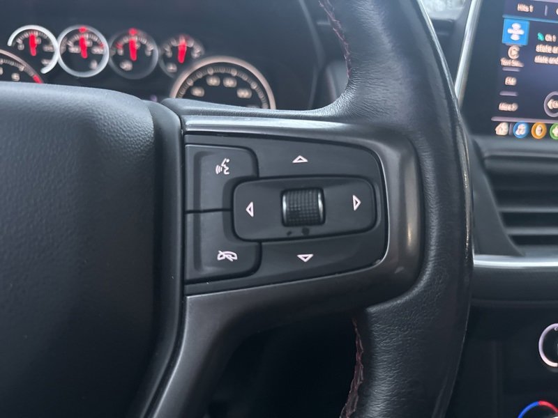 Used 2021 Chevrolet Suburban RST w/ Luxury Package image 27