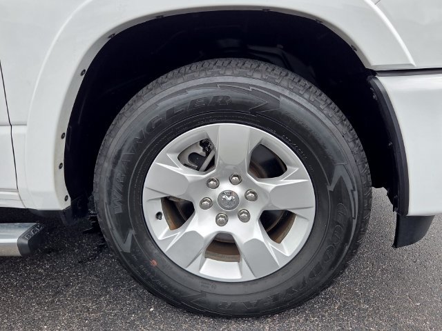 Certified 2025 RAM 1500 Big Horn RWD image 10