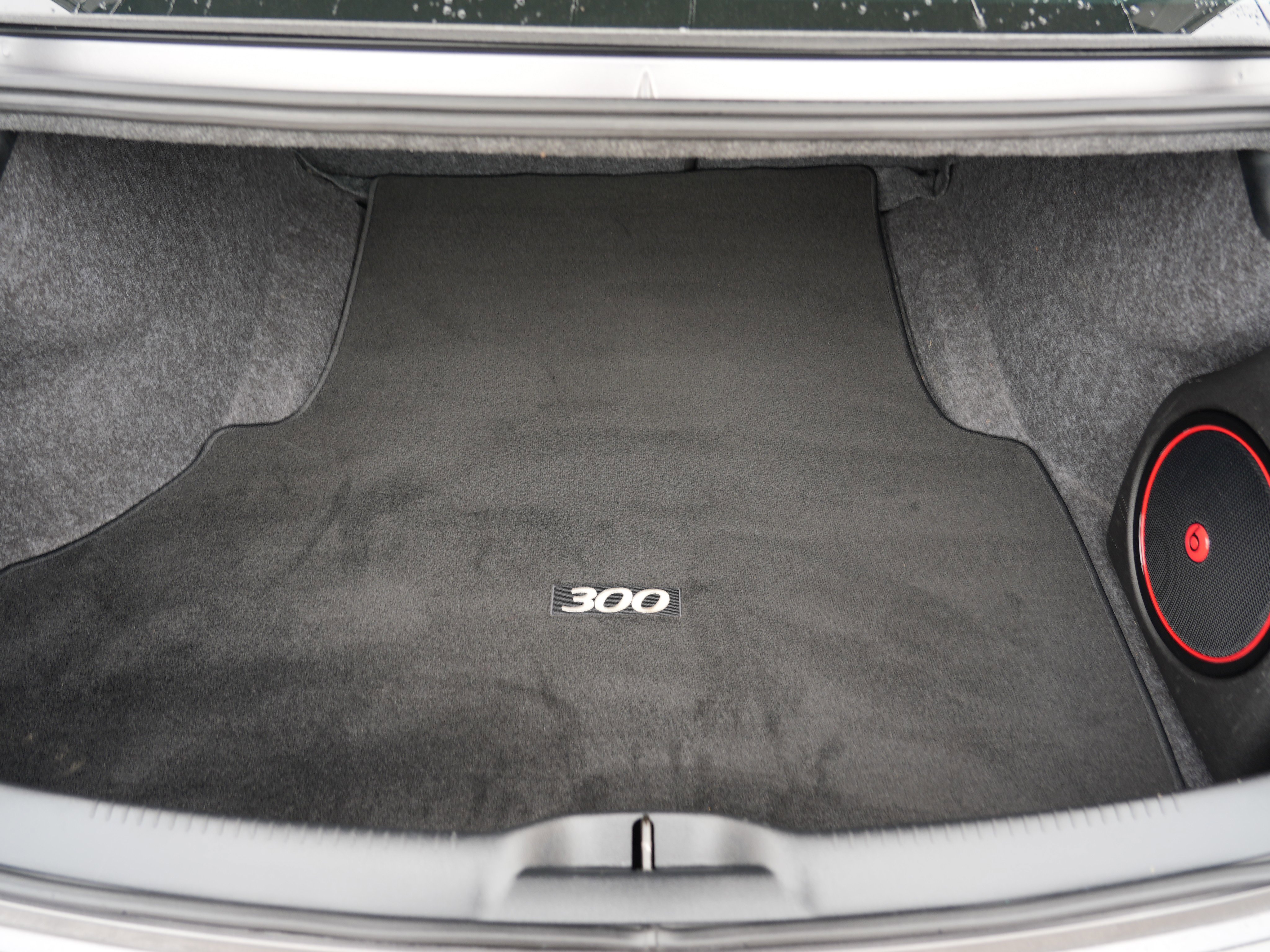 Used 2013 Chrysler 300 S w/ Luxury Group image 27