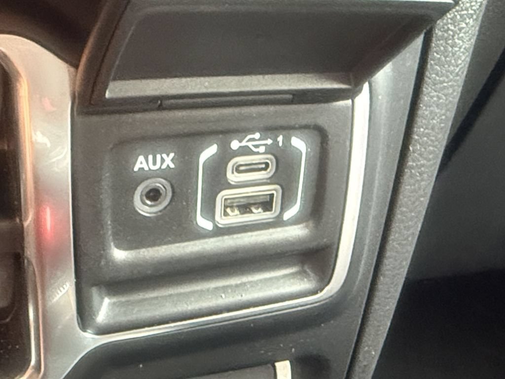 Used 2024 Jeep Wrangler Unlimited Rubicon AWD/4WD image 21