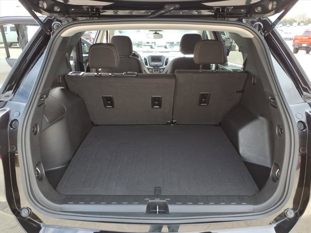 Used 2021 Chevrolet Equinox LS w/ LS Convenience Package image 13