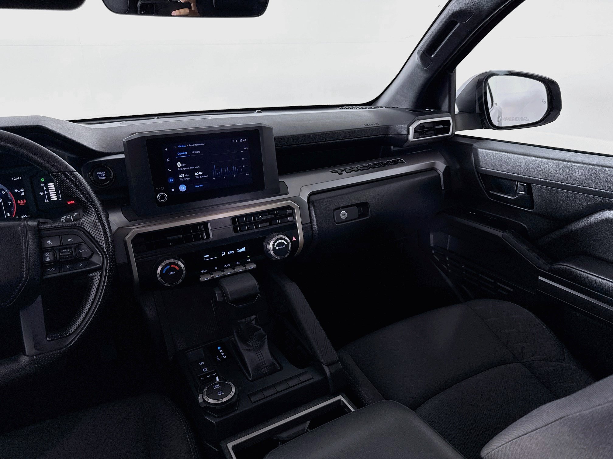 Certified 2026 Toyota Tacoma SR5 AWD/4WD image 23