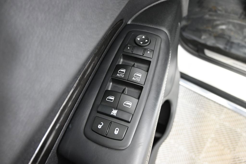 Used 2015 Dodge Durango Citadel w/ Technology Group AWD/4WD image 21