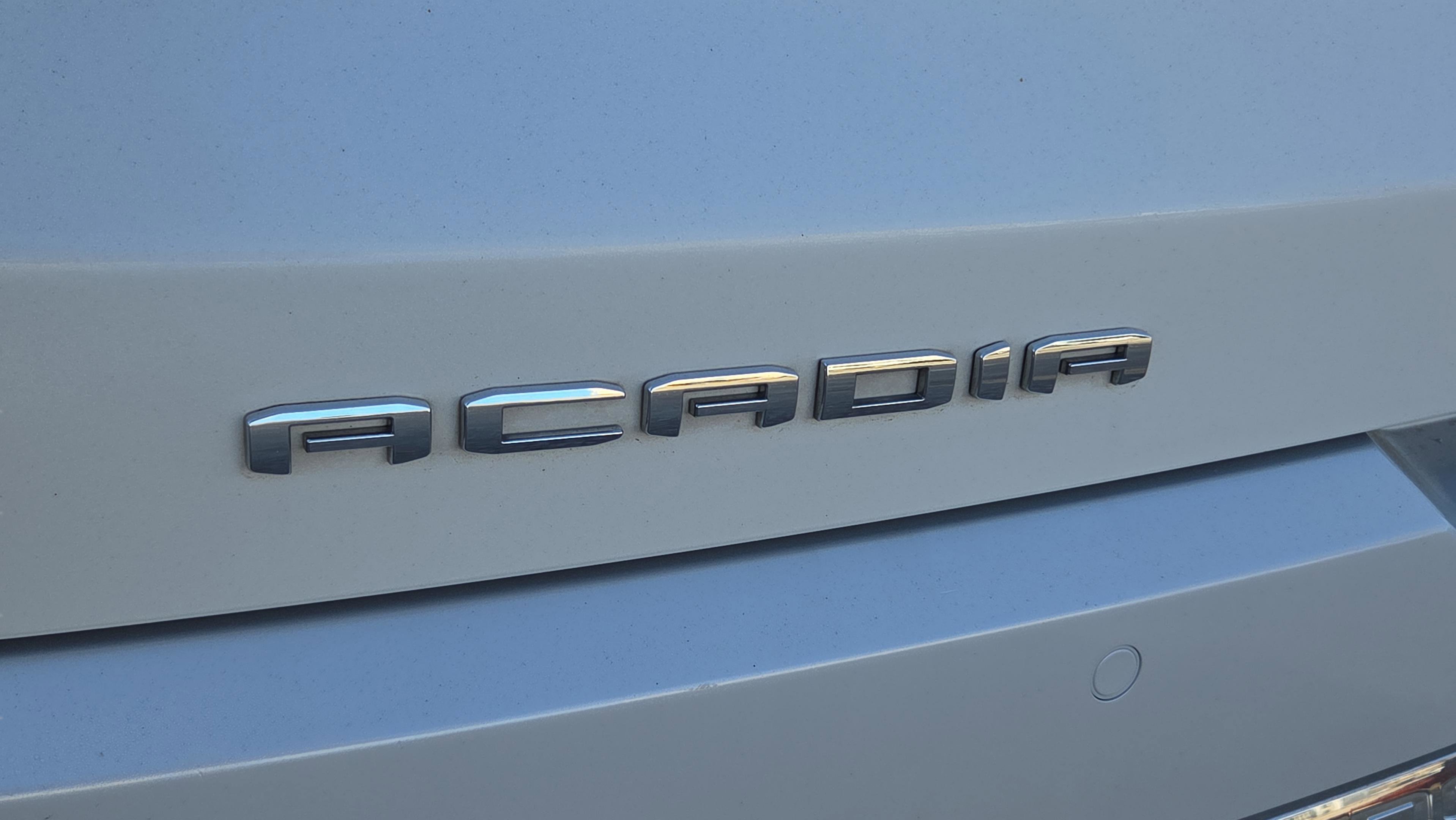 Used 2021 GMC Acadia Denali w/ Denali Technology Package image 24