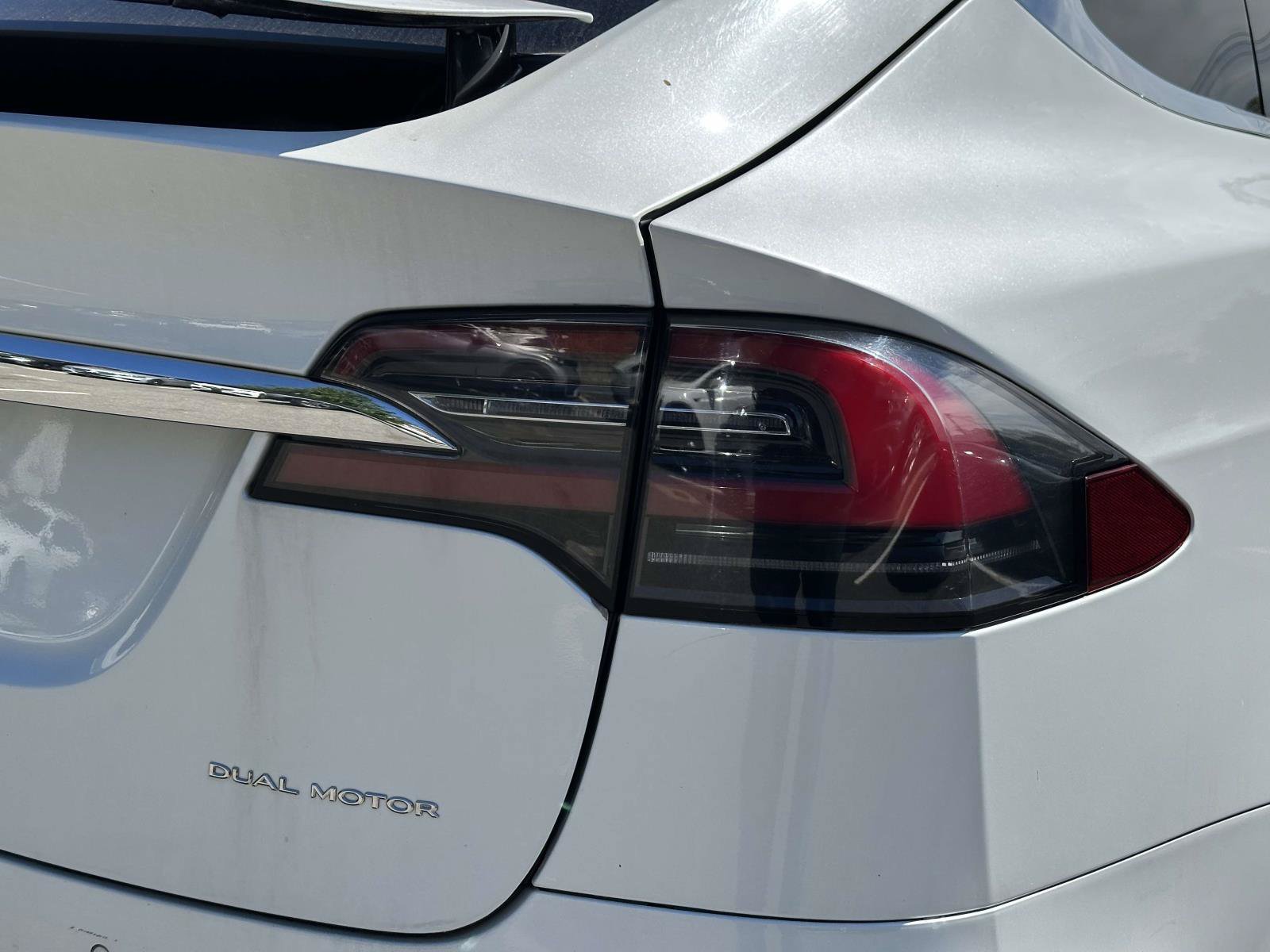 Used 2019 Tesla Model X Long Range AWD/4WD image 12