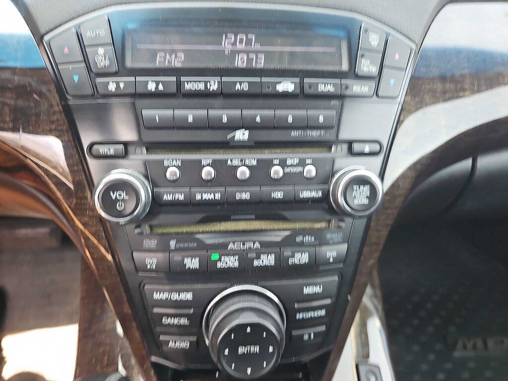Used 2010 Acura MDX w/ Technology & Entertainment AWD/4WD image 18