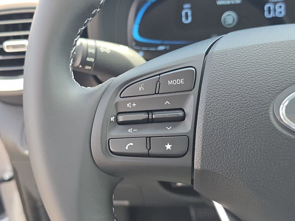 New 2026 Hyundai Venue SEL FWD image 46