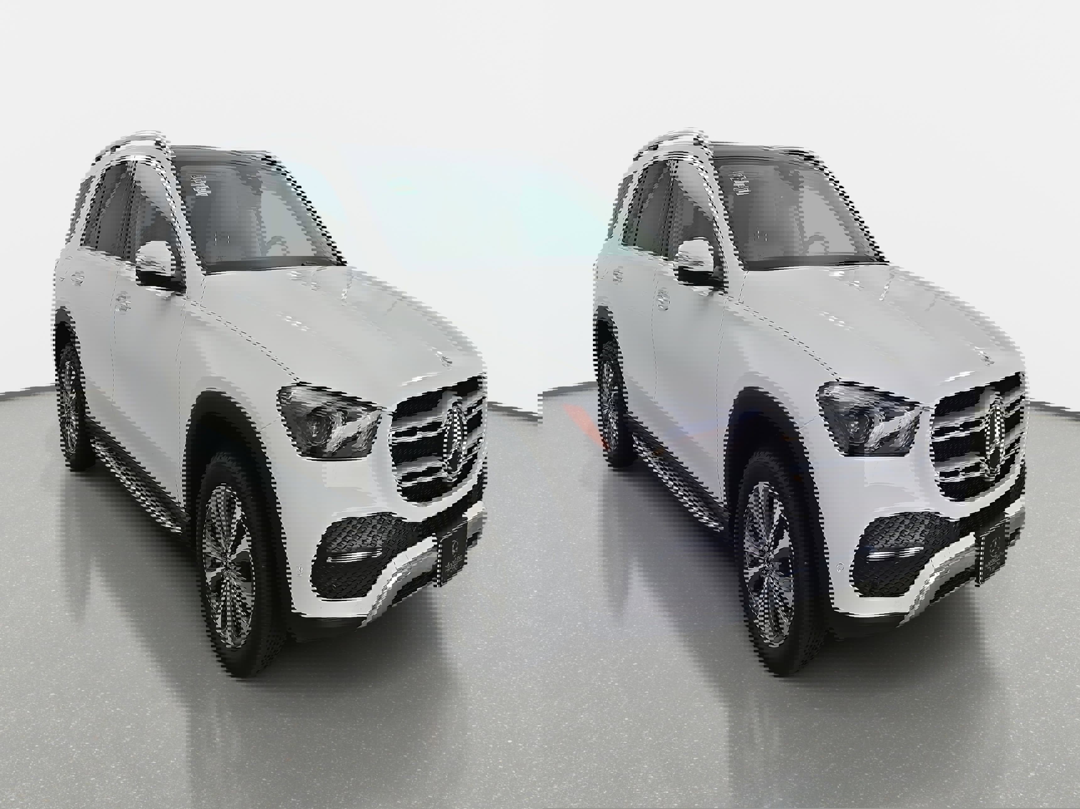 Certified 2022 Mercedes-Benz GLE 350 4MATIC w/ Premium Package image 3